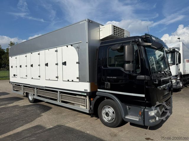 Refrigerated truck MAN TGL 12.220BL EISBUNKERW.6,75m 5 türig *EURO6D