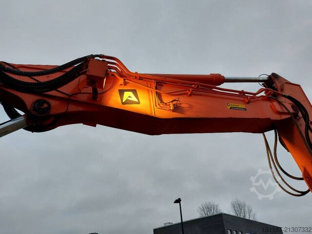 Wheel excavator Hitachi ZX 170 W-5 B