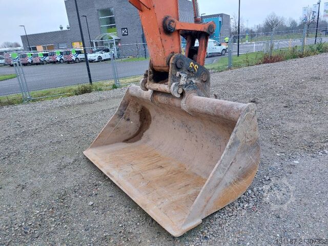 Wheel excavator Hitachi ZX 170 W-5 B