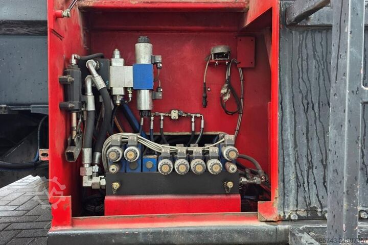 Scissor lift Holland Lift Combistar B-195DL25-4WD/P/N Diesel, 4x4 Drive, 21.