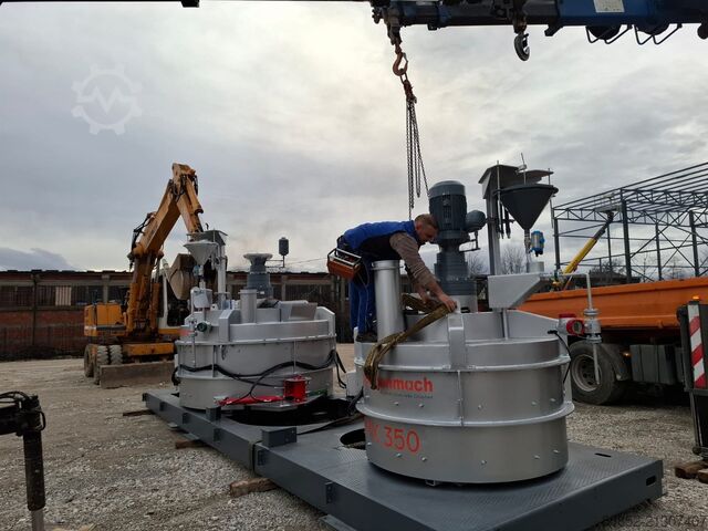 Concrete mixing plant Polygonmach PCC60  compact  skip hoist concrete plant