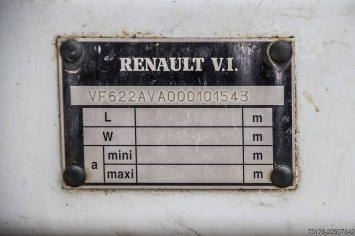 Fahrgestell mit Fahrerhaus RENAULT PREMIUM 320