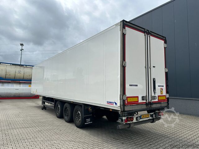 Refrigerated/frozen transport Schmitz Cargobull CARRIER VECTOR 1950 D/E /DISCBRAKES / NL-TRAILE...