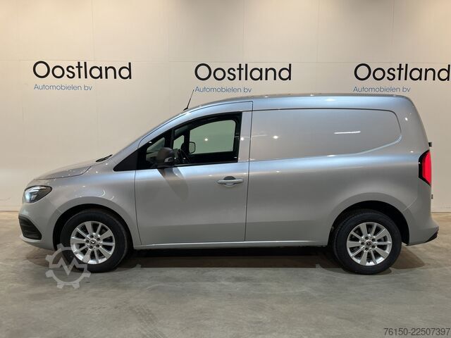 High-roof van Mercedes-Benz Citan 112 CDI L1 Pro Automaat / Euro 6  / Airco...