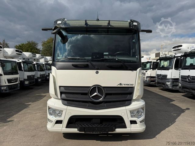 Box truck MERCEDES-BENZ ACTROS 1830 L Koffer 7 m LBW 2 T*LASI VDI*78 tkm