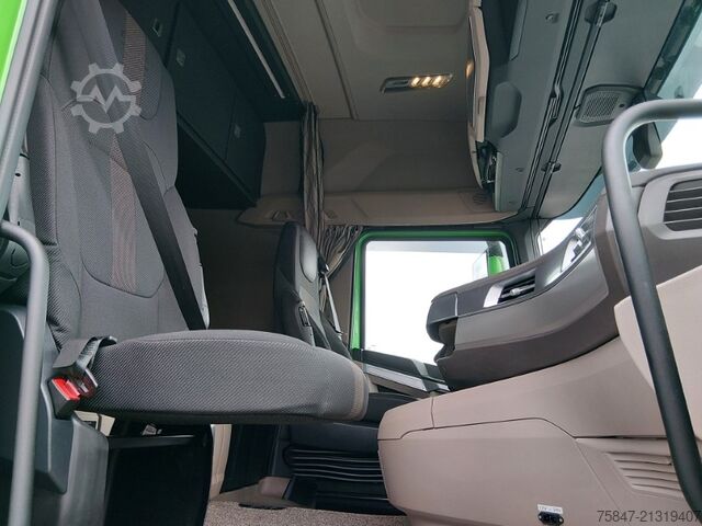 Standard tractor unit DAF XG 480 FT Hydraulik Standklima Intarder