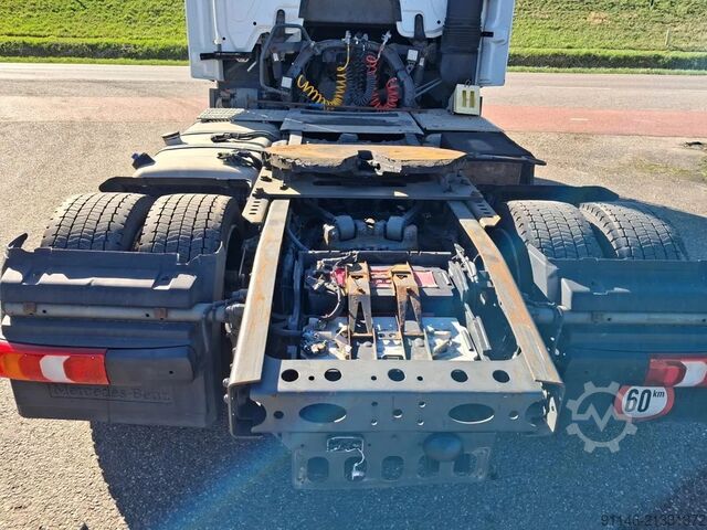 Volumen-SZM Mercedes-Benz Actros 1827 Actros 1827 Mega Lowdeck