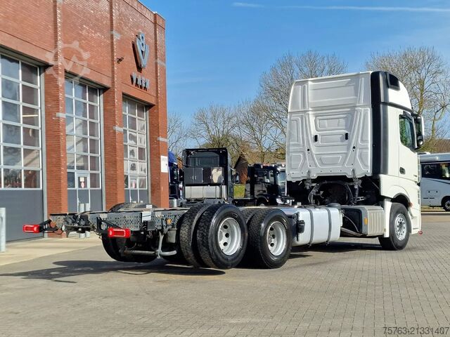 Fahrgestell mit Fahrerhaus Mercedes-Benz Actros 2663 Gigaspace 6x2 - Retarder - 4.90 WB ...