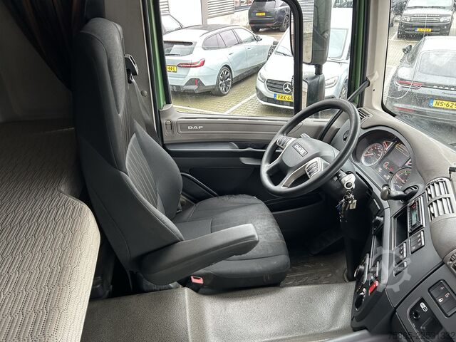 Standard tractor DAF CF 340 FT Sleeper Cab / Euro 6 D / 652 dkm / Ta...