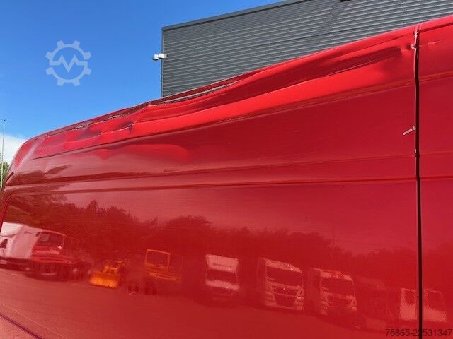 Delivery van Mercedes-Benz Sprinter 311 / 2.2 CDI Euro 6D / L3 H2 / Automa...