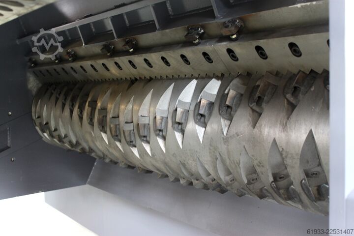 Single Shaft Shredder Genox BH2000