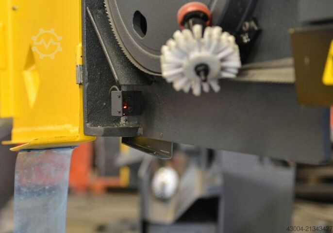 Band Saw - Automatic - Horizontal HESSE by BEKA-MAK BMSO 440 CGH NC