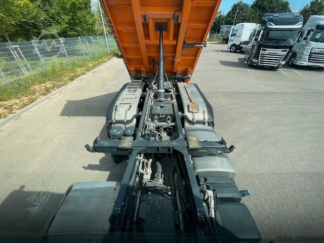Dreiseitenkipper LKW DAF FAT XFC 530 Meiller Trigenius D316