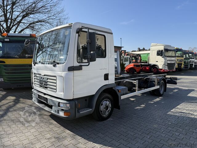 Van chassis MAN TGL 8.180 4X2 BL