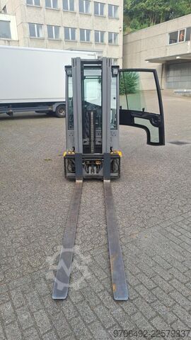 Forklift Jungheinrich EFG 216k SP G+E 440 DZ