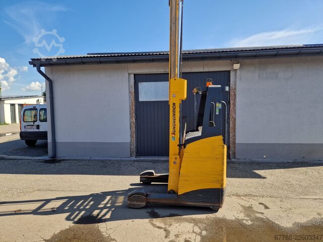 Hochhubstapler Jungheinrich ETV 214