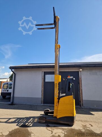 Hochhubstapler Jungheinrich ETV 214