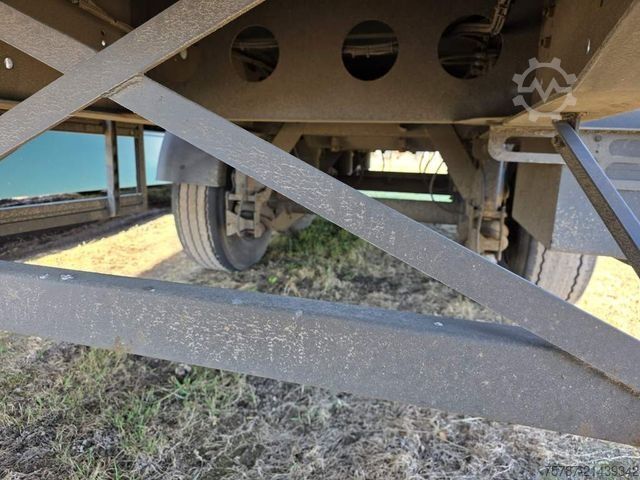 Tipper semitrailer REISCH ca. 49 cbm Getreiodekipper, Kornschieber, Lift