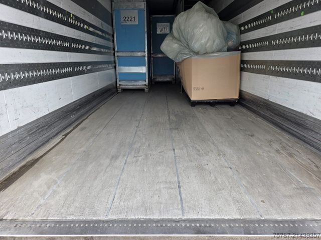 Reefer semitrailer SCHMITZ CARGOBULL Tiefkühler, 3 Kammern, Lift, LBW, SCB*S3B