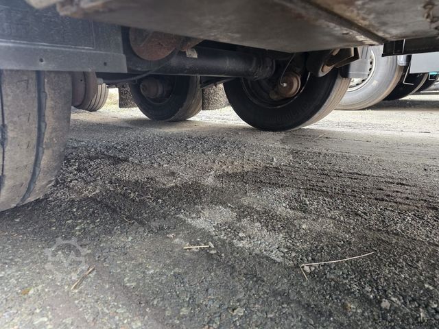 Reefer semitrailer SCHMITZ CARGOBULL Tiefkühler, 3 Kammern, Lift, LBW, SCB*S3B