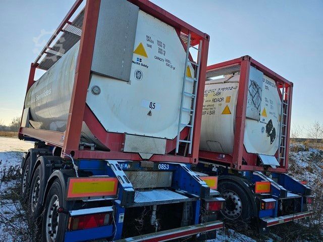 Swap body semitrailer SCHMITZ CARGOBULL 20" Tankconatinerchassis + Tankcontainer
