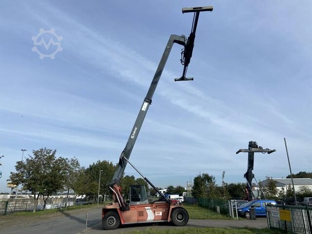 Leercontainer Reachstacker Kalmar DRF100-54S6