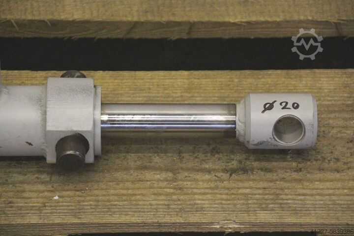 Hydraulikzylinder GSL German Standard Lift D040025-Z Hub 1590 mm