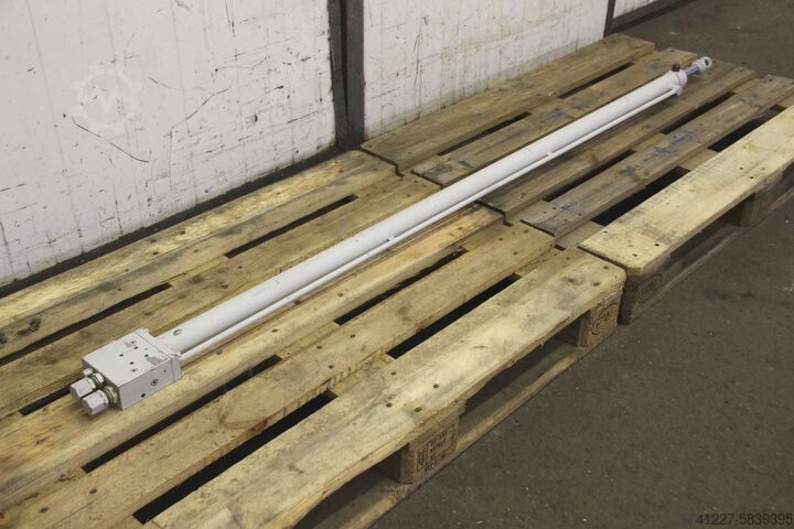 Hydraulikzylinder GSL German Standard Lift D040025-Z2  Hub 1590 mm