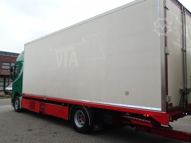 Refrigerated/frozen transport Volvo FH 460 + TRS + COMBI + EURO 6