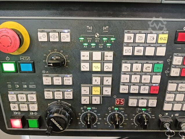 CNC turning and milling center Doosan PUMA TT1300SYB