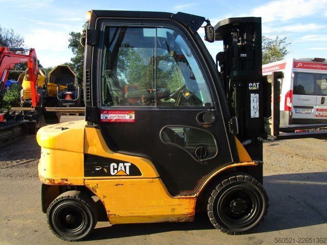 Diesel Forklift Caterpillar DP25N - Triplex 4,7m - Zinkenversteller + Seitensc