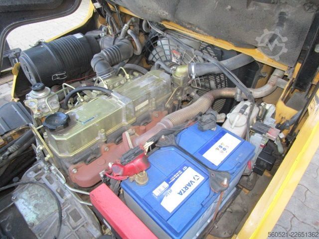 Diesel Forklift Caterpillar DP25N - Triplex 4,7m - Zinkenversteller + Seitensc