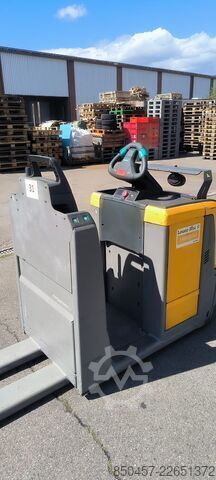 Horizontale Kommissionierer Jungheinrich ECE 225 / 2022y/ 595h