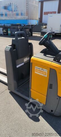 Horizontale Kommissionierer Jungheinrich ECE 225 / 2022y/ 595h