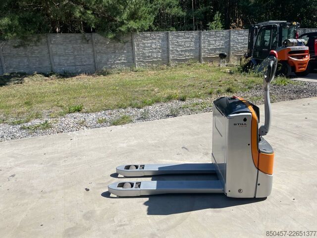 Electric Pallet Trucks Still EXU 16