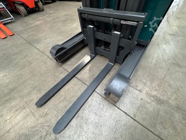 Reach truck Linde R 16 [ID: 287]