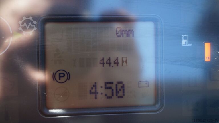 Reach truck Linde R20N