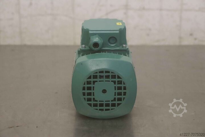 Geared motor: 0.09 kW 138 rpm Varvel SRS02810G314
