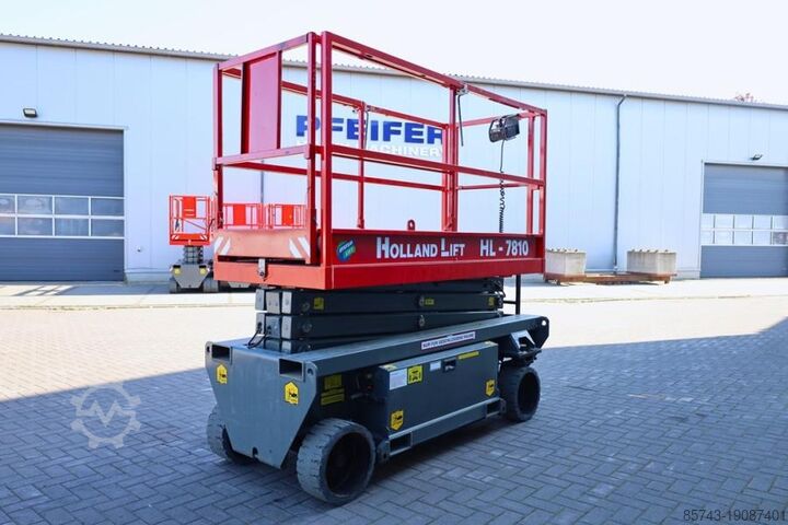 Scissor lift Holland Lift Ecostar HL-7810 Electric, 10m Working Height, 450k