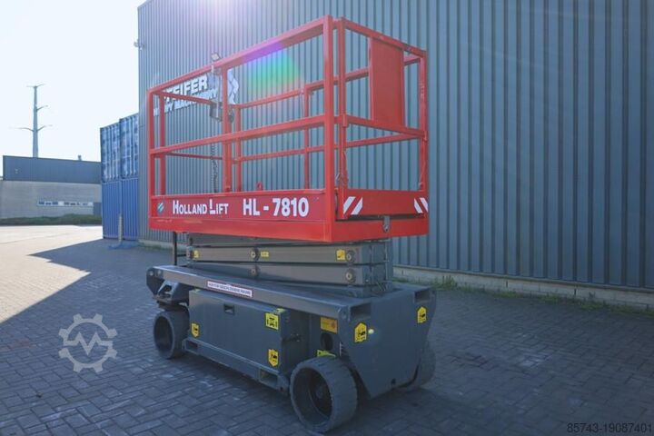 Scissor lift Holland Lift Ecostar HL-7810 Electric, 10m Working Height, 450k