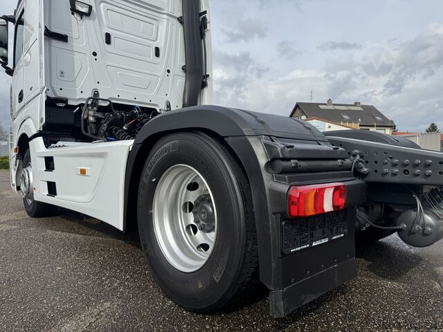 Actros 1851 LS BigSpace, retarder, ACC Mercedes-Benz Actros 1851 LS BigSpace, Retarder, ACC