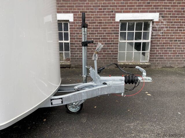 Box trailer Debon CHEVAL LIBERTE DEBON C300 ALU ROADSTER WEISS +SEITENTÜR