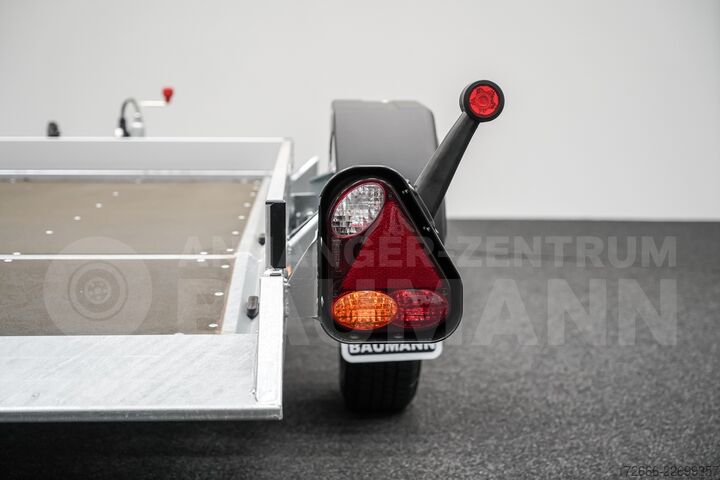 Low-loader trailer Vezeko HUSKY F 08.25 246X127X10CM 750KG ABSENKER