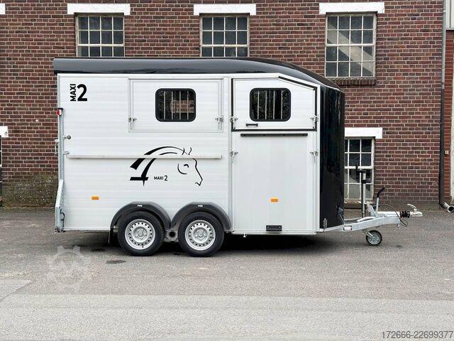 Horse transport trailer Cheval Liberté MAXI 2 SCHRÄGSTEHER SCHWARZ