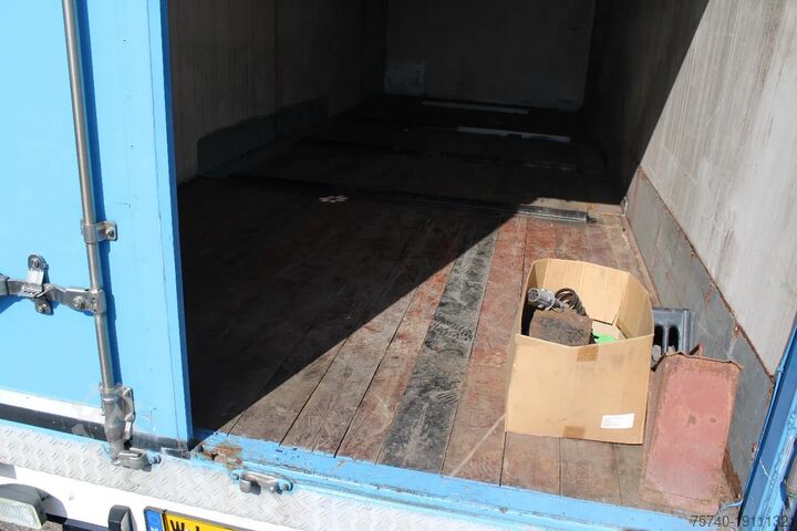 Suitcase Pacton 2X AXLE + NICE TRAILER