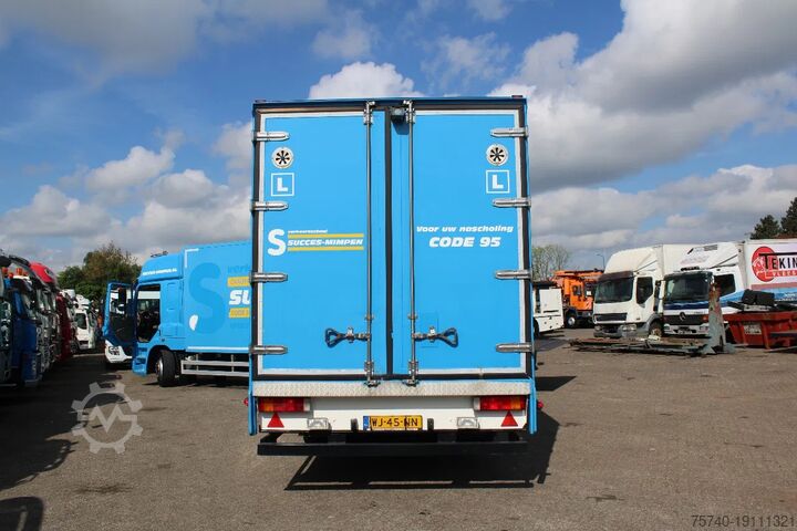 Suitcase Pacton 2X AXLE + NICE TRAILER