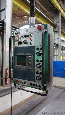 Plattenbohrwerk SKODA W 200 HC