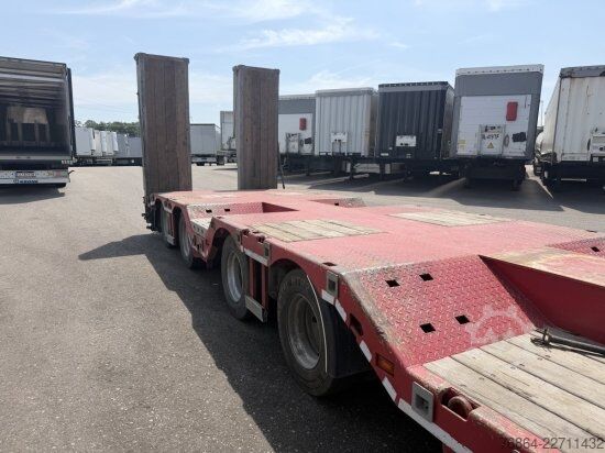 Tieflader-Sattelauflieger Bodex BODEX , 4-ACHS TIEFLADER, RADMULDEN, LIFTACHSE, NACHLAUFACHSE