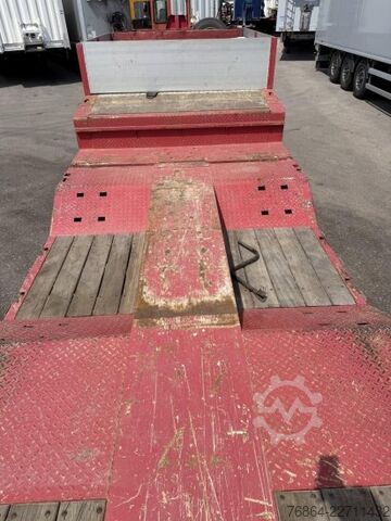 Tieflader-Sattelauflieger Bodex BODEX , 4-ACHS TIEFLADER, RADMULDEN, LIFTACHSE, NACHLAUFACHSE