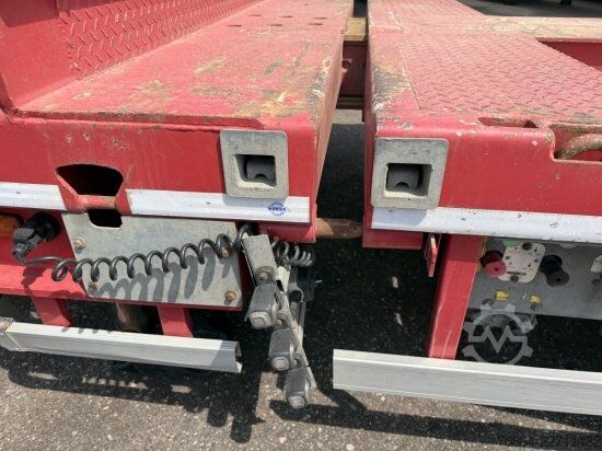 Tieflader-Sattelauflieger Bodex BODEX , 4-ACHS TIEFLADER, RADMULDEN, LIFTACHSE, NACHLAUFACHSE